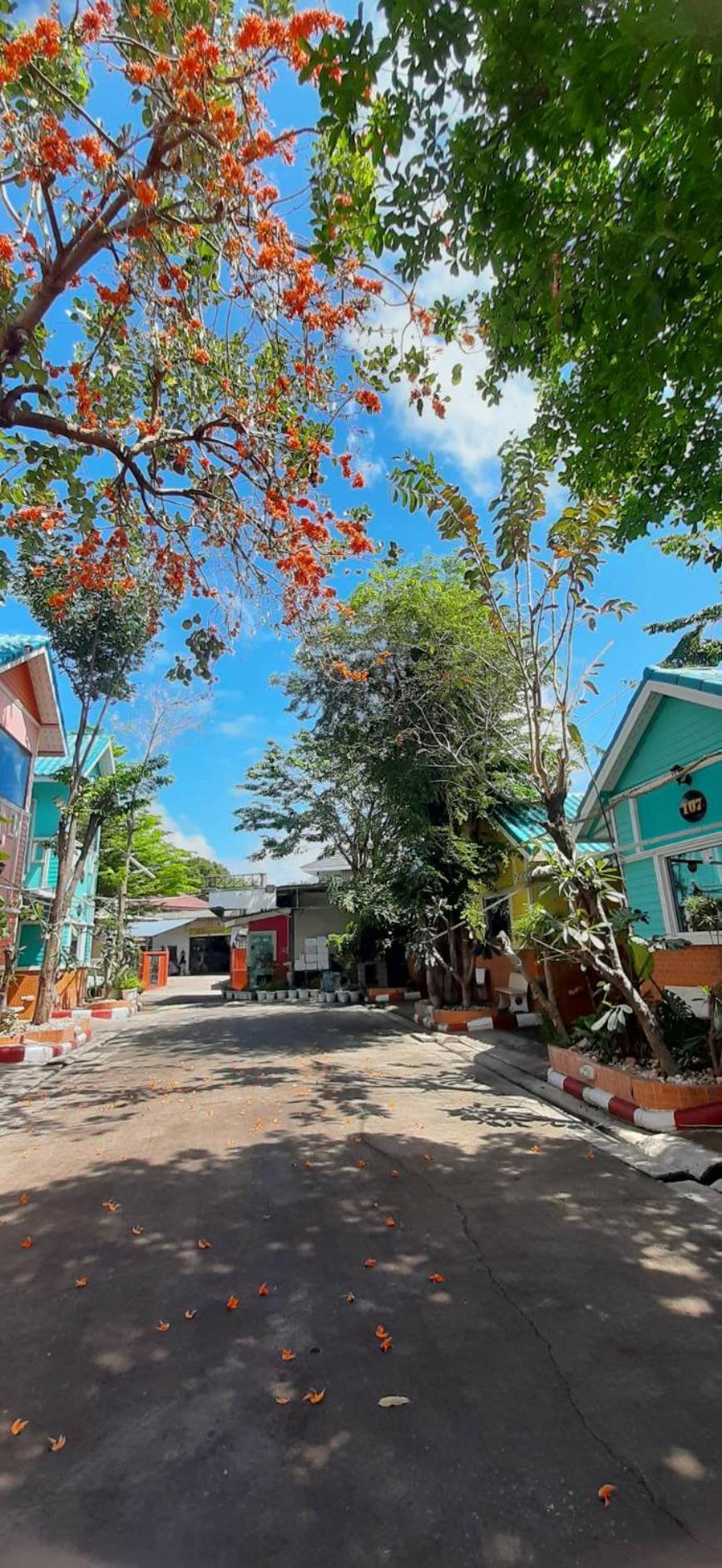 Rak Kun Resort 2 Накхонсаван Екстер'єр фото